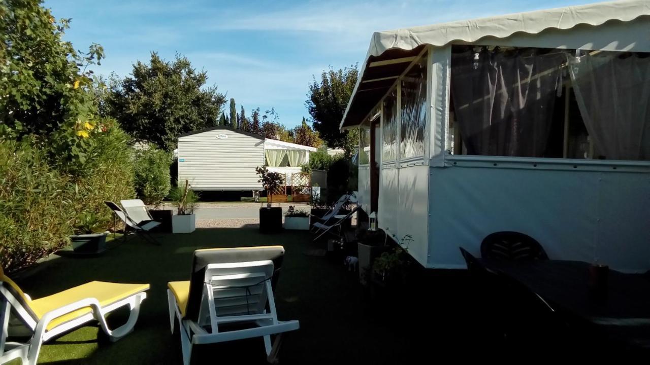 Camping Le Montourey Azur 78 Hotel Frejus Exterior photo