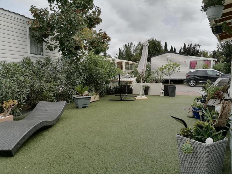 Camping Le Montourey Azur 78 Hotel Frejus Exterior photo