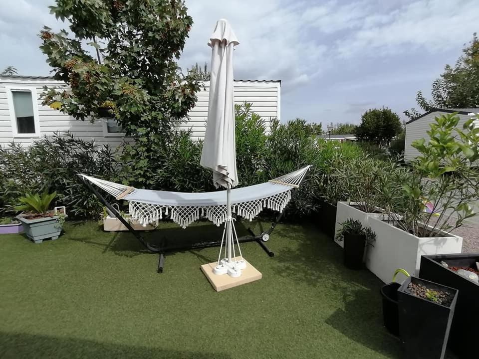 Camping Le Montourey Azur 78 Hotel Frejus Exterior photo